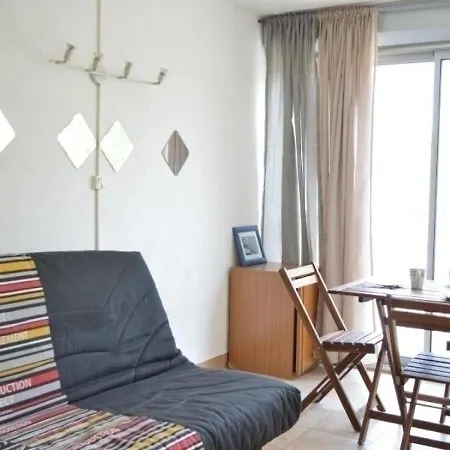Cap D'agde, 1 Piece, 4 Personnes - Fr-1-249-283 Apartment